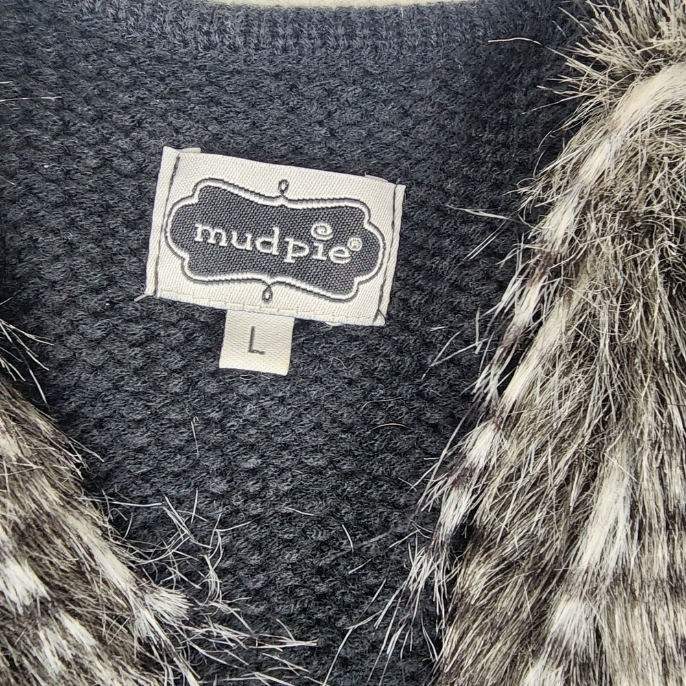 Mud Pie Chic Black White And Gray Faux Fur Vest with Belt Size Large - Picture 3 of 10